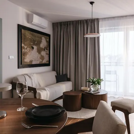 Nowy Sacz Apartamenty Новы Сонч